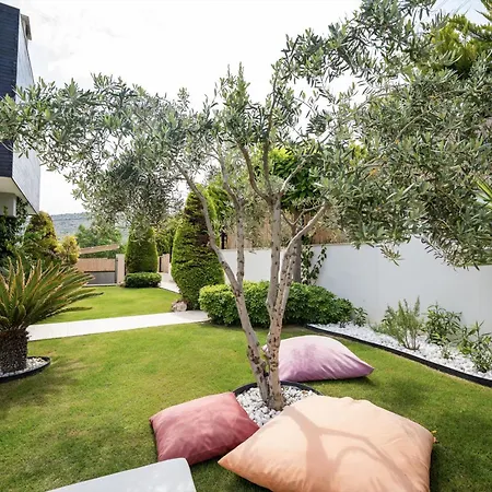 Luxury Seadside Vacation With Privacy Vilă