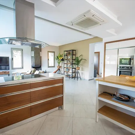 Vila Luxury Seadside Vacation With Privacy Çeşme